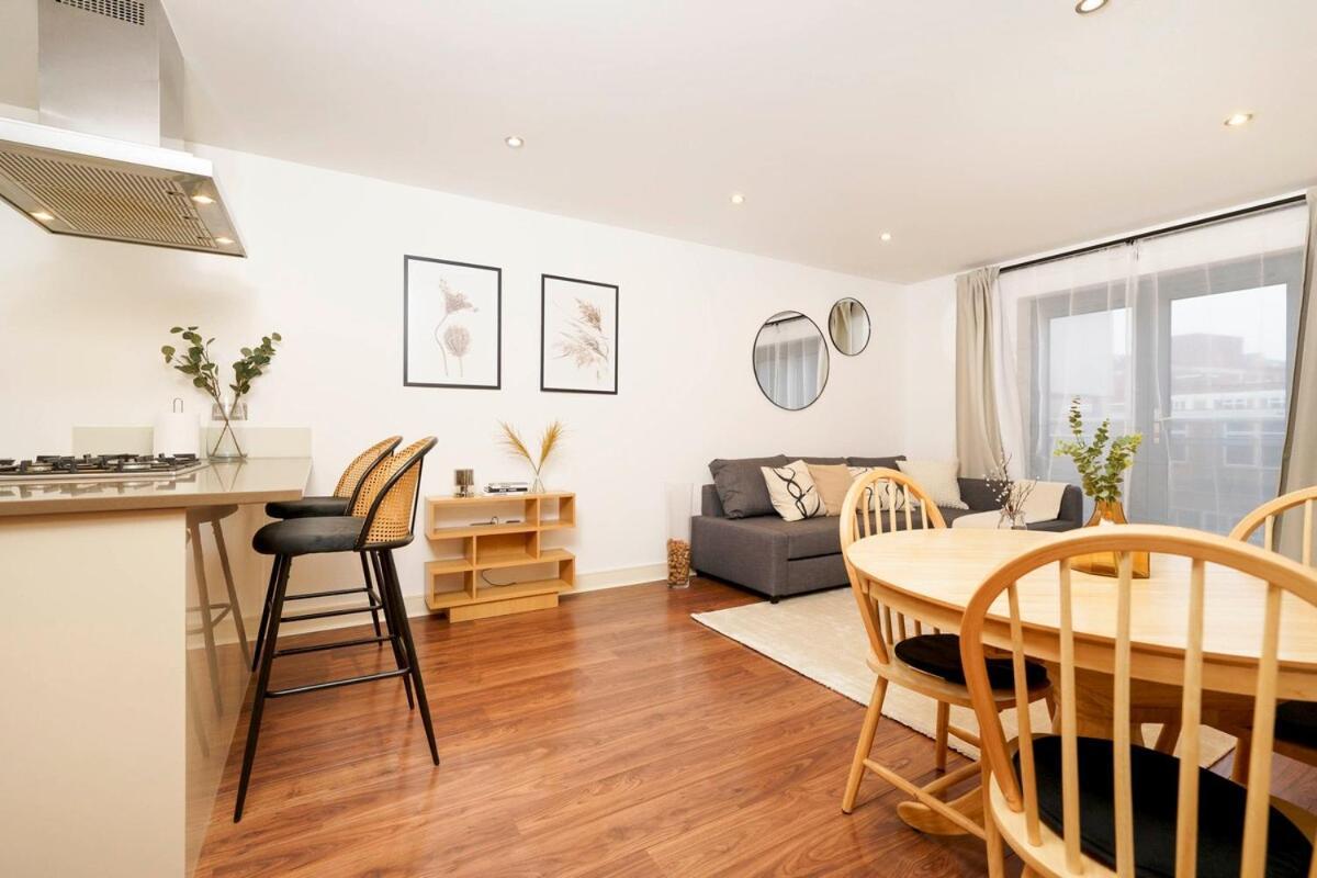 Apartamento Modern One Bedroom With Sofa Bed In Aldgate Zone 1 With Smart Tvs And Fast Wifi Londres
